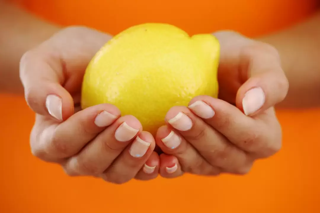 lemon pikeun rejuvenation kulit